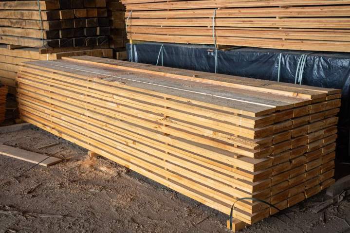 Vente de planches bois Lablachère