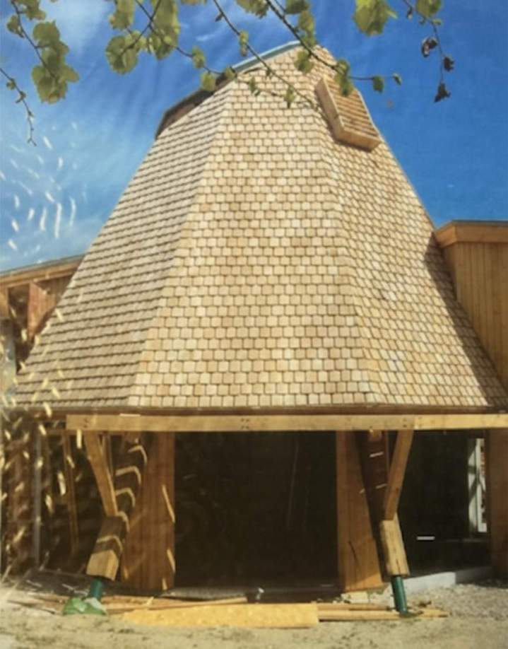 Bardeaux en bois Lablachère