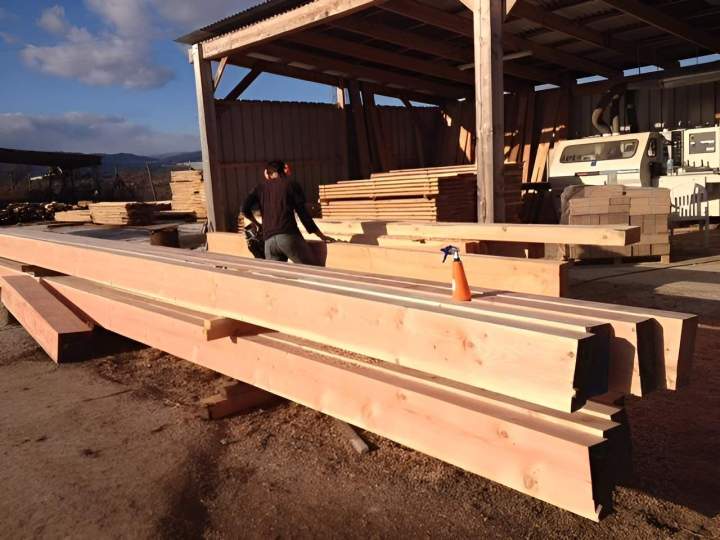 Finitions parfaites pour vos charpentes en bois massif