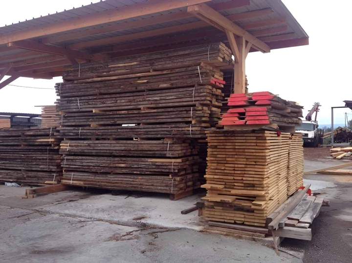 Atelier de transformation de bois Lablachère